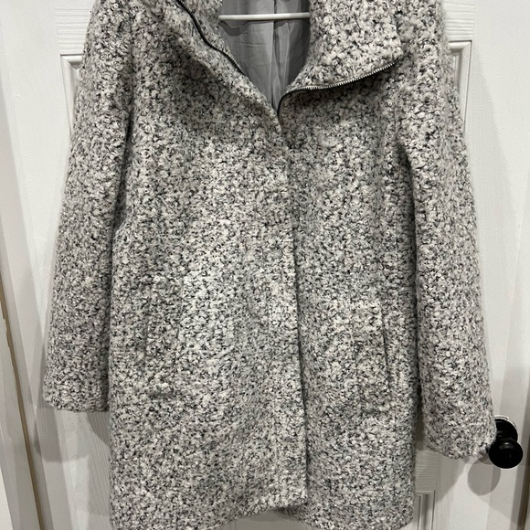 Loft ladies coat! Very soft and comfortable to wear! In size large! - Picture 1 of 5